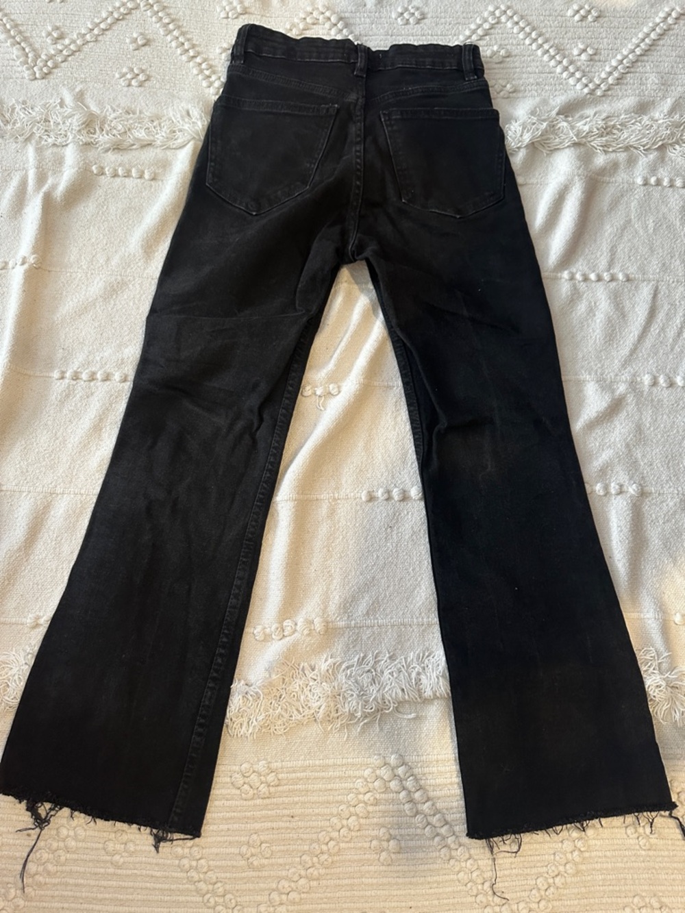 Zara Black High-Rise Straight Jeans with Raw Hem - Preloved - Picture 7 of 13